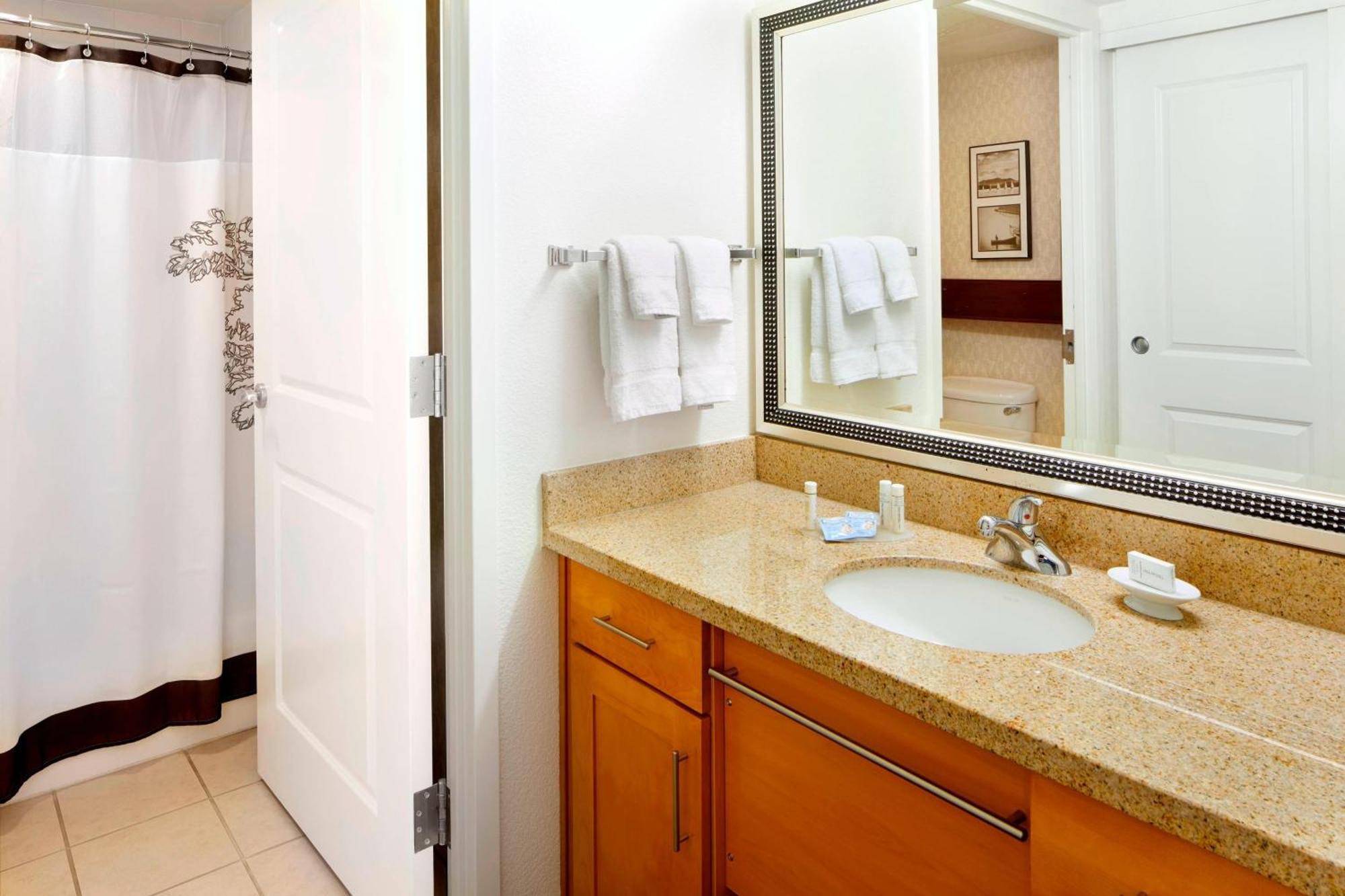 Residence Inn By Marriott San Antonio Six Flags At The Rim Εξωτερικό φωτογραφία